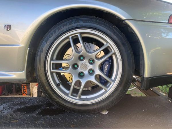 324mm front two piece brake upgrade kit suits: r32 gtr