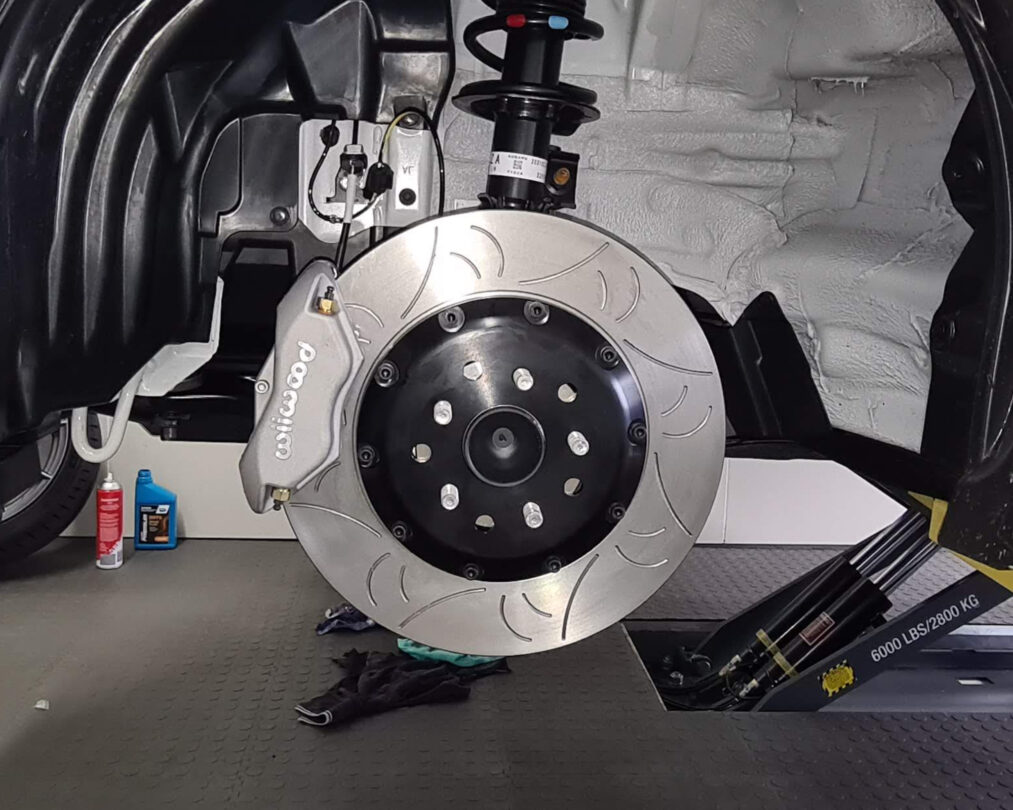 324mm front two piece brake upgrade kit suits: r32 gtr