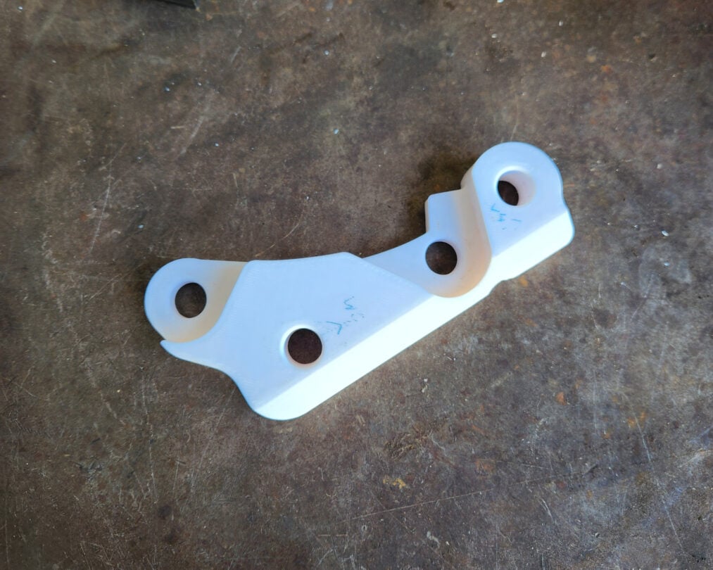324mm front rotor caliper adaptor brackets r34 gtt (324mm)