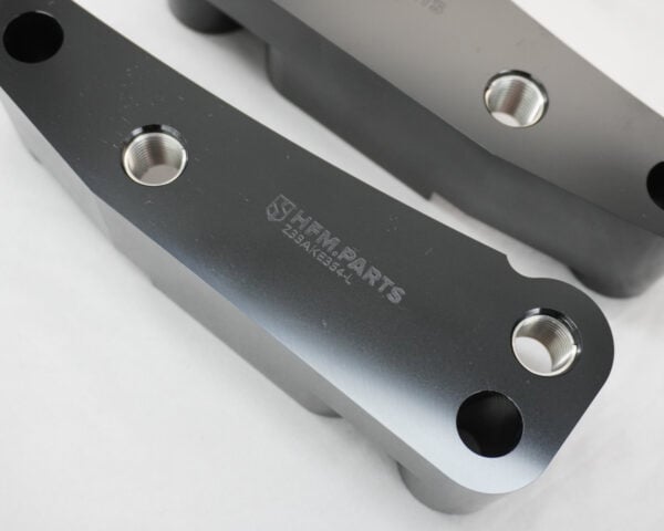 354mm front caliper adapter brackets for 350z z33, v35 with 370z akebono calipers