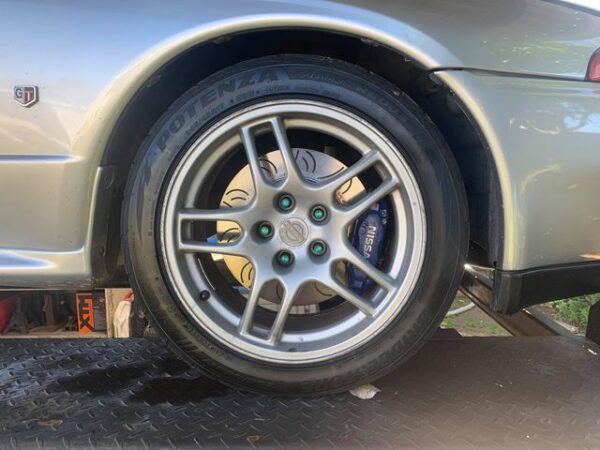 324mm front two piece brake upgrade kit suits: r32 gtr