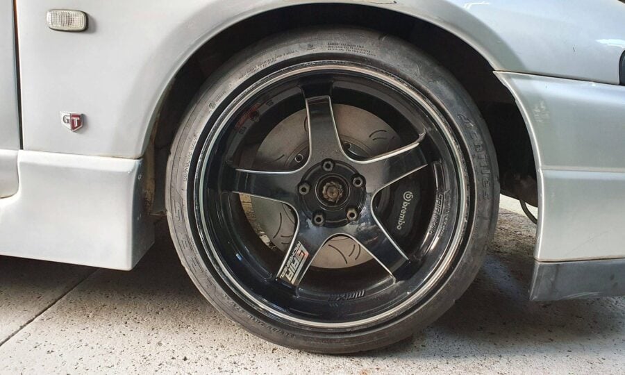354mm front two piece rotors for r33 gtr (with adaptors)