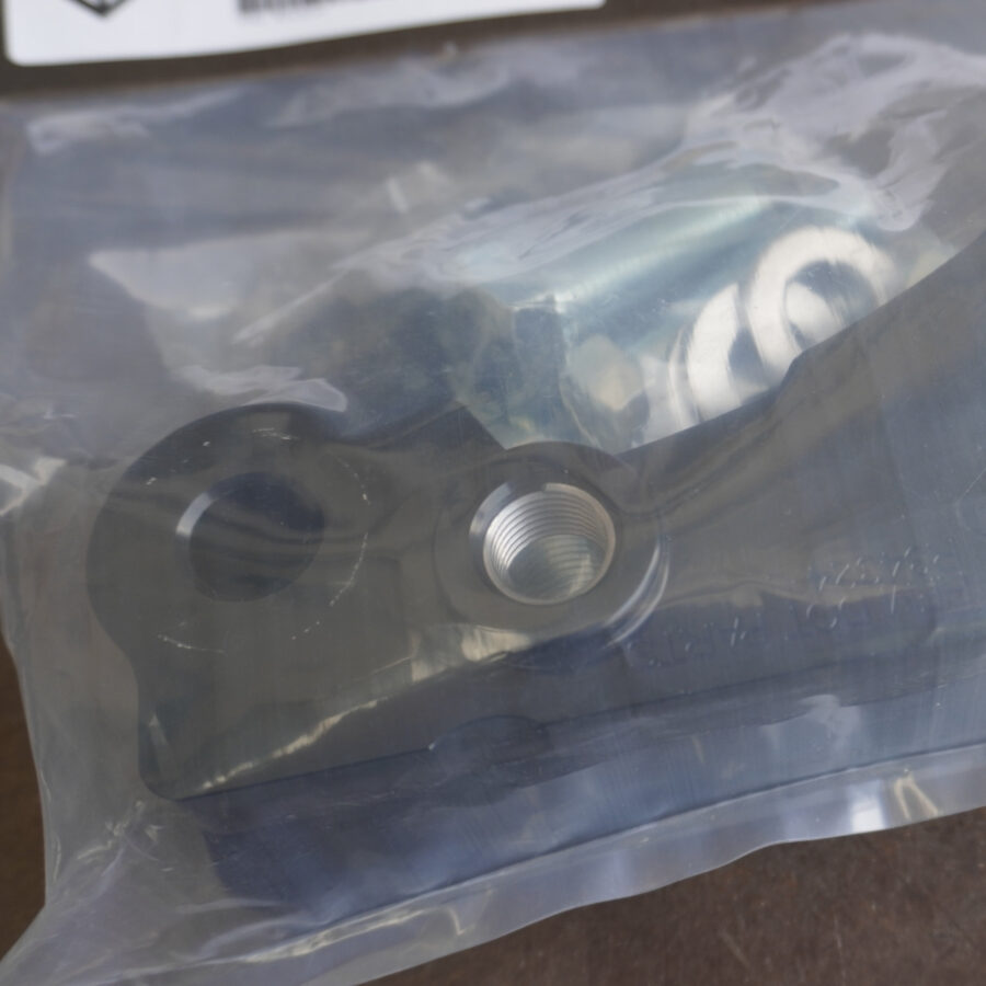 324mm front rotor caliper adaptor brackets (r34324)